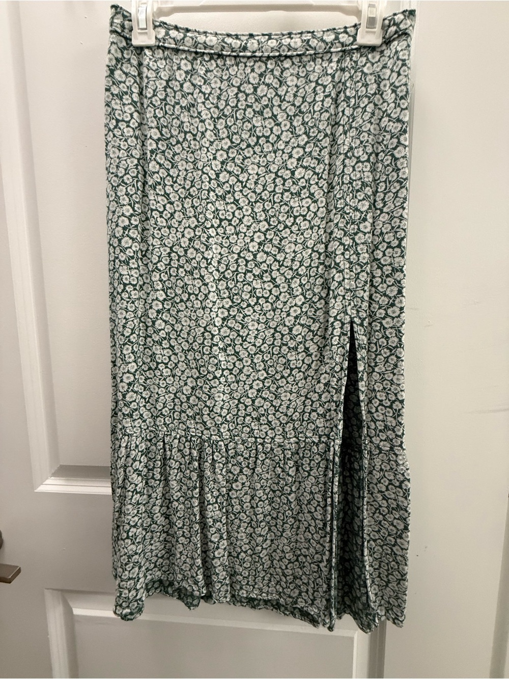 Abercrombie & Fitch Green Floral Midi Skirt with Side Ruffle